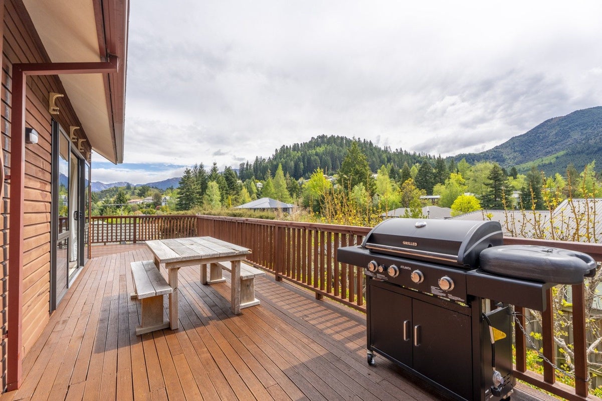 10 Forest View Close, Hanmer Springs, Hanmer Springs - Carousel 2