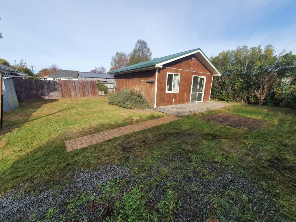 7 Bampton Street, Dallington, Christchurch - Carousel 1