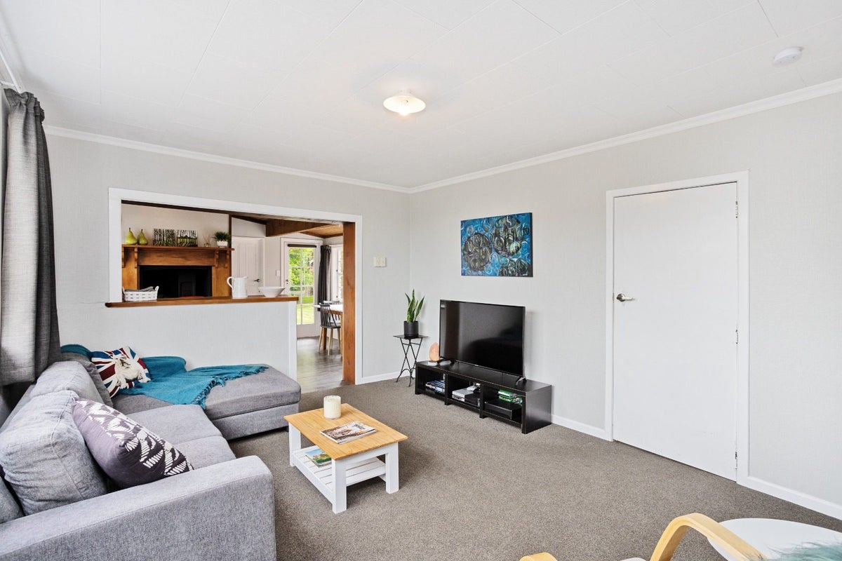 58 Bainfield Road, Waikiwi, Invercargill - Carousel 2