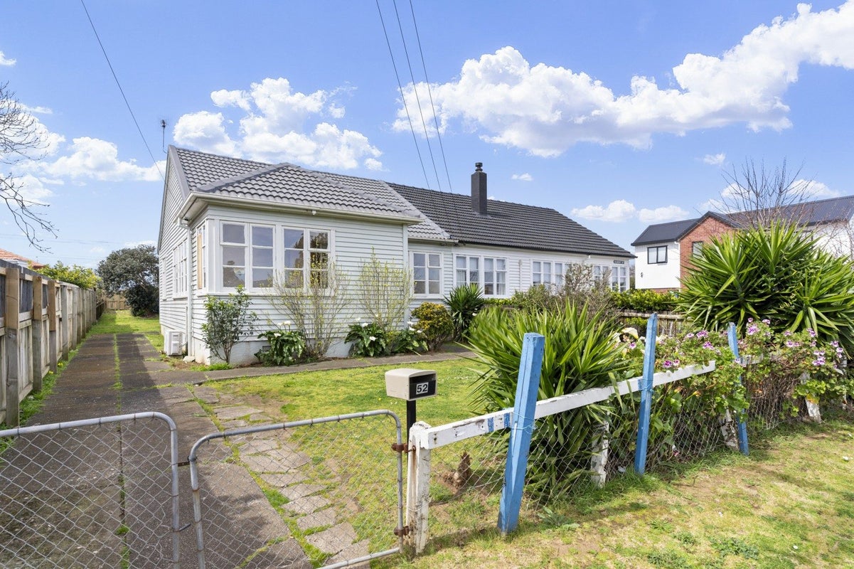 52 Albert Street, Otahuhu, Auckland - Carousel 2