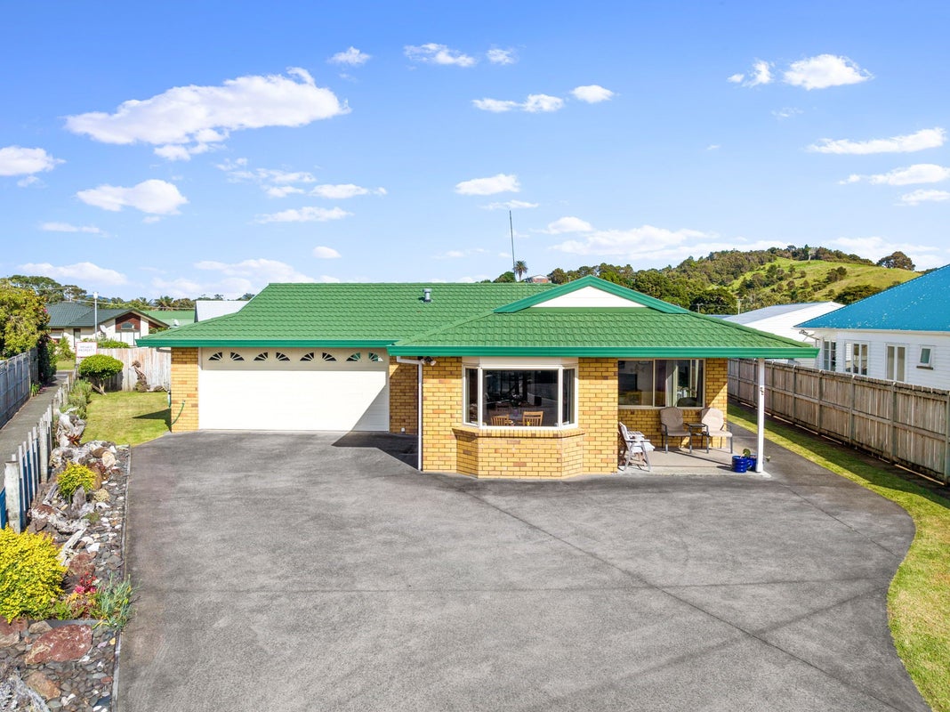 44 Pine Road, Whangarei - Carousel 2