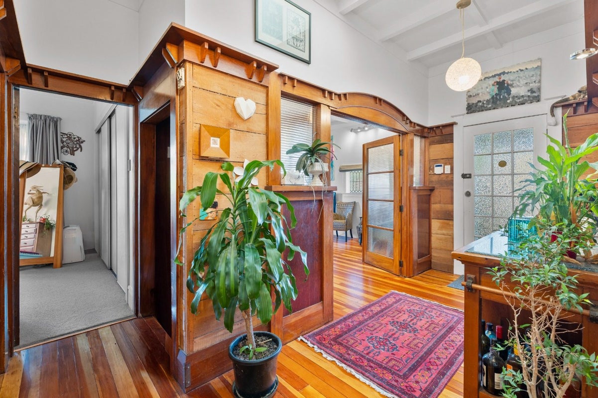 64 Asquith Avenue, Mount Albert, Auckland - Carousel 2