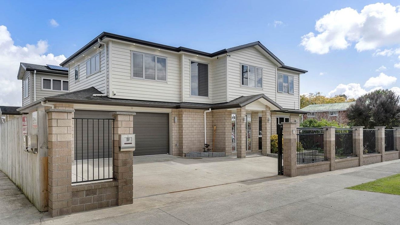 59 Wallace Road, Papatoetoe, Auckland - Carousel 1