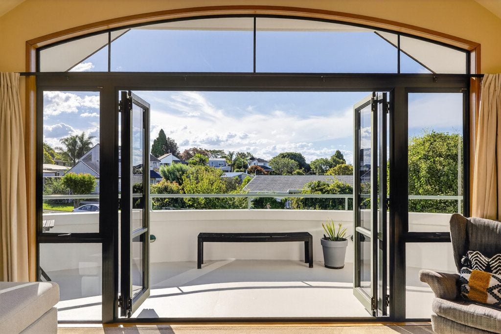 2 Mahoe Street, Matua, Tauranga - Carousel 1
