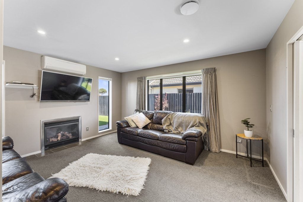 6 Kaniere Avenue, Hei Hei, Christchurch - Carousel 2