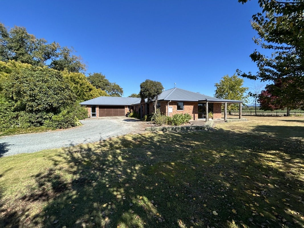716 Waimea Road, APPLEBY, RICHMOND - Carousel 1