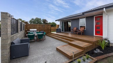 24 Gibson Drive, Hornby, Christchurch - Carousel 1