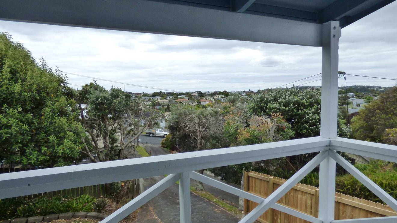 9B Waiora Road, Stanmore Bay, Whangaparaoa - Carousel 9