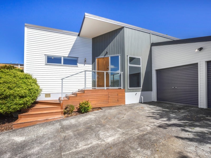 3 Keel Place, Whitby, Porirua - Carousel 22