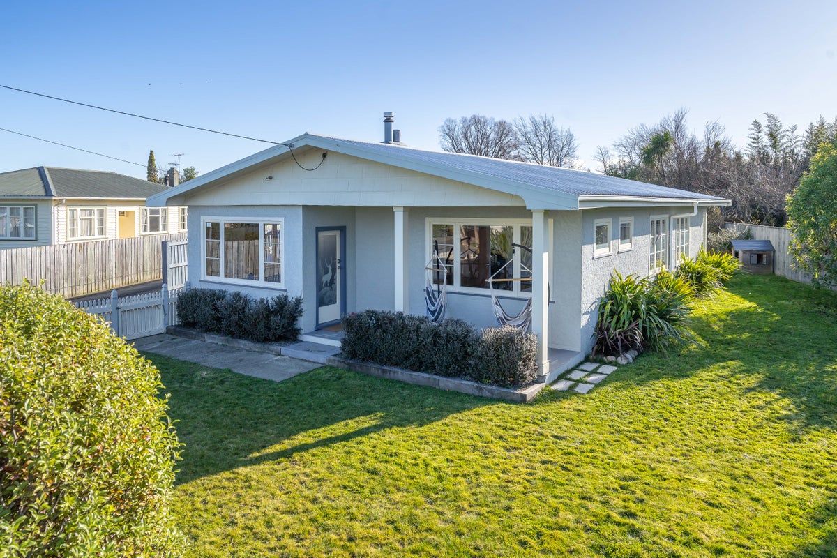 7 Raglan Street, Lansdowne, Masterton - Carousel 2