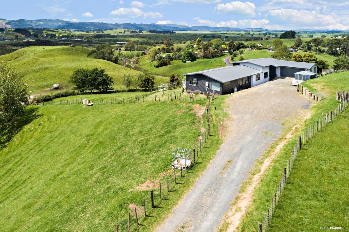 61 Bluff Road, Pokeno - Carousel 2