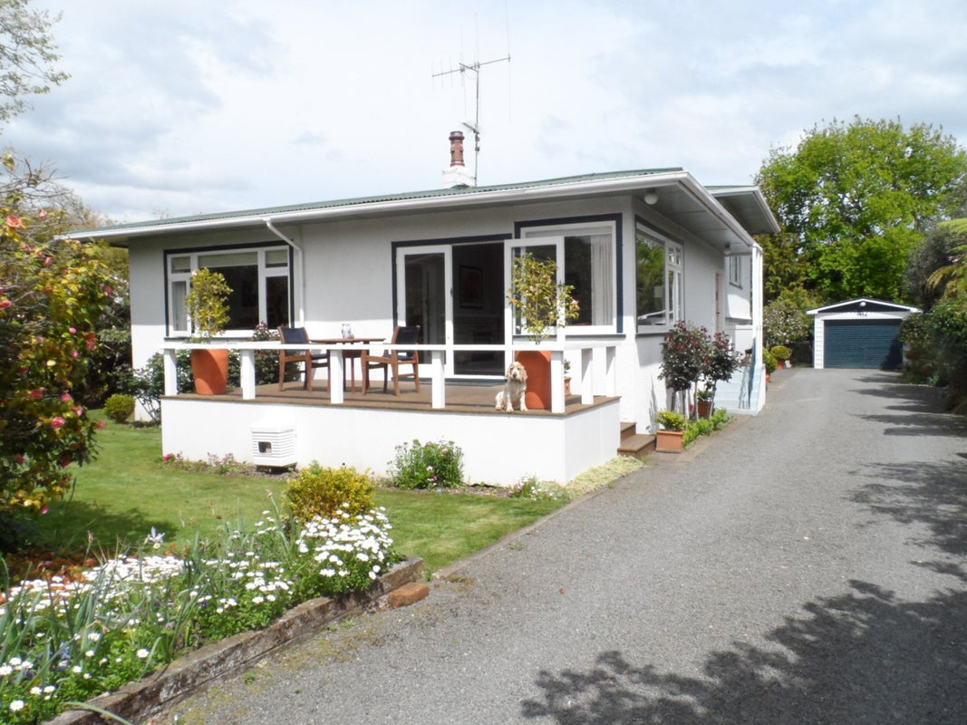 11A Virginia Road, Saint Johns Hill, Whanganui - Carousel 1