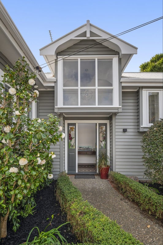 8 Hasbury Avenue, Epsom, Auckland - Carousel 2