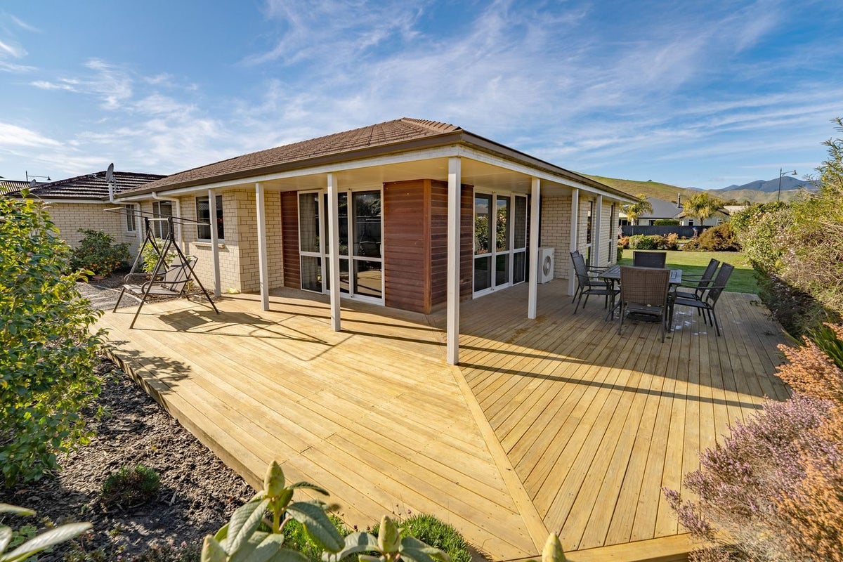 8 Mccrae Street, Wakefield - Carousel 2