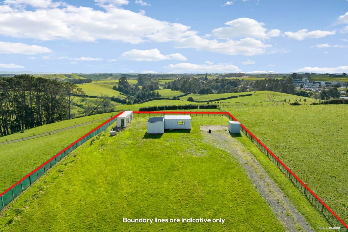 30 Heights Road, Paerata, Pukekohe - Carousel 2
