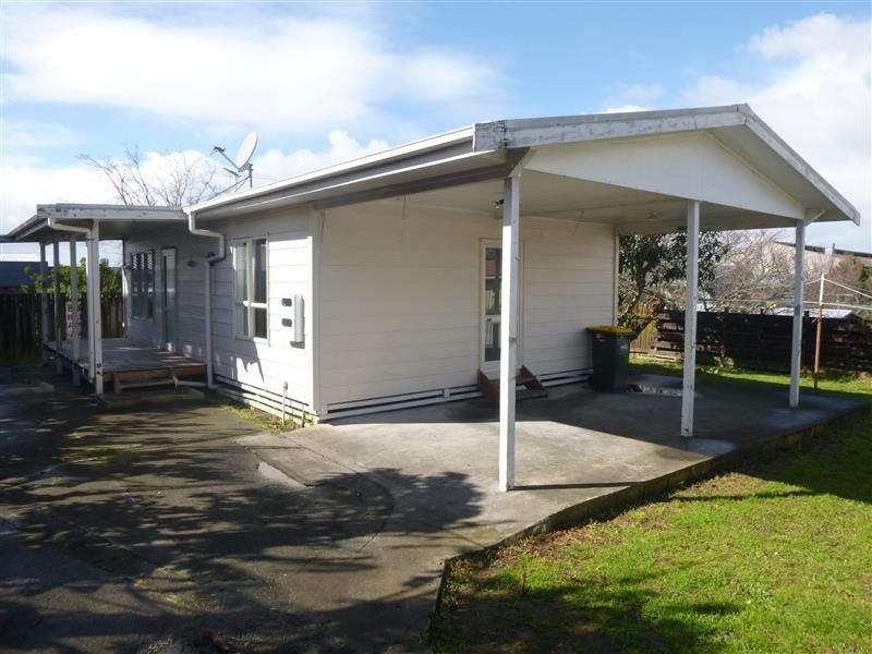 2 Fields Road, Manurewa, Auckland - Carousel 1