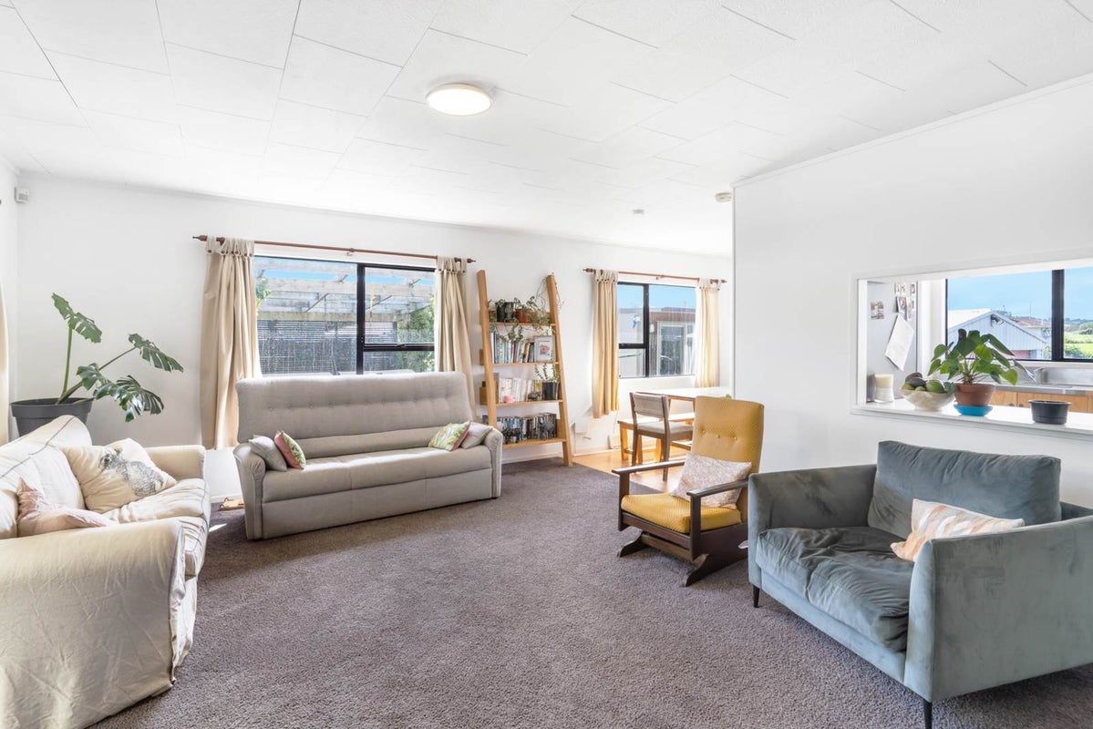 14 Advocate Place, Randwick Park, Auckland - Carousel 2