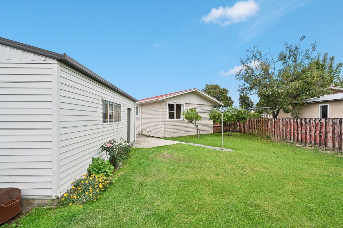 31 Tongariro Street, Chartwell, Hamilton - Carousel 18