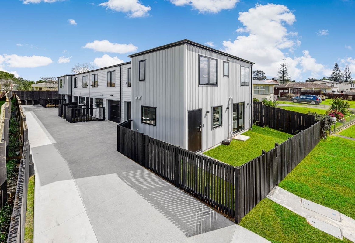 10 Tinkler Place, Favona, Auckland - Carousel 10