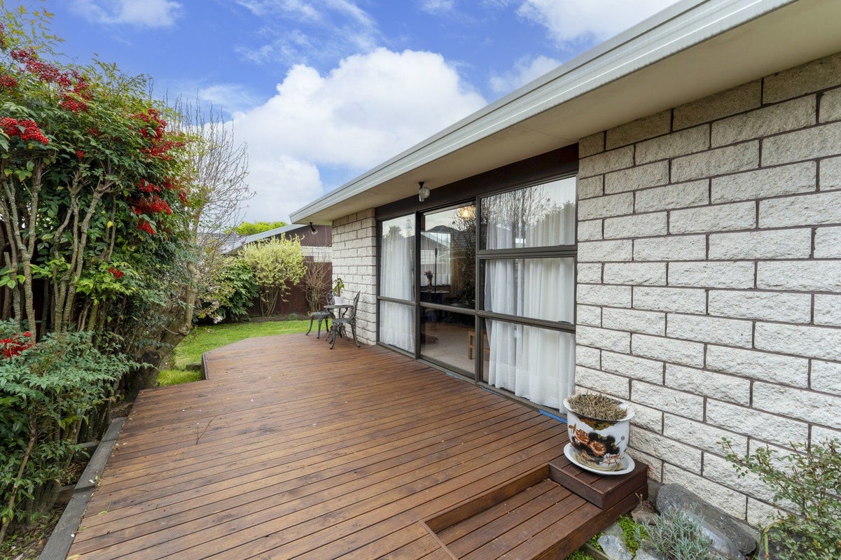 1/8 Checketts Avenue, Halswell, Christchurch - Carousel 2