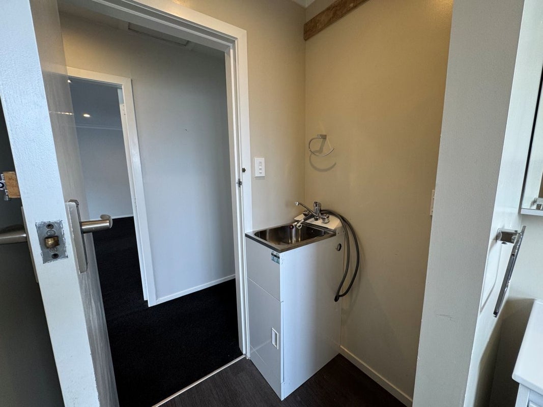 1/43 Southampton Street, Sydenham, Christchurch - Carousel 12