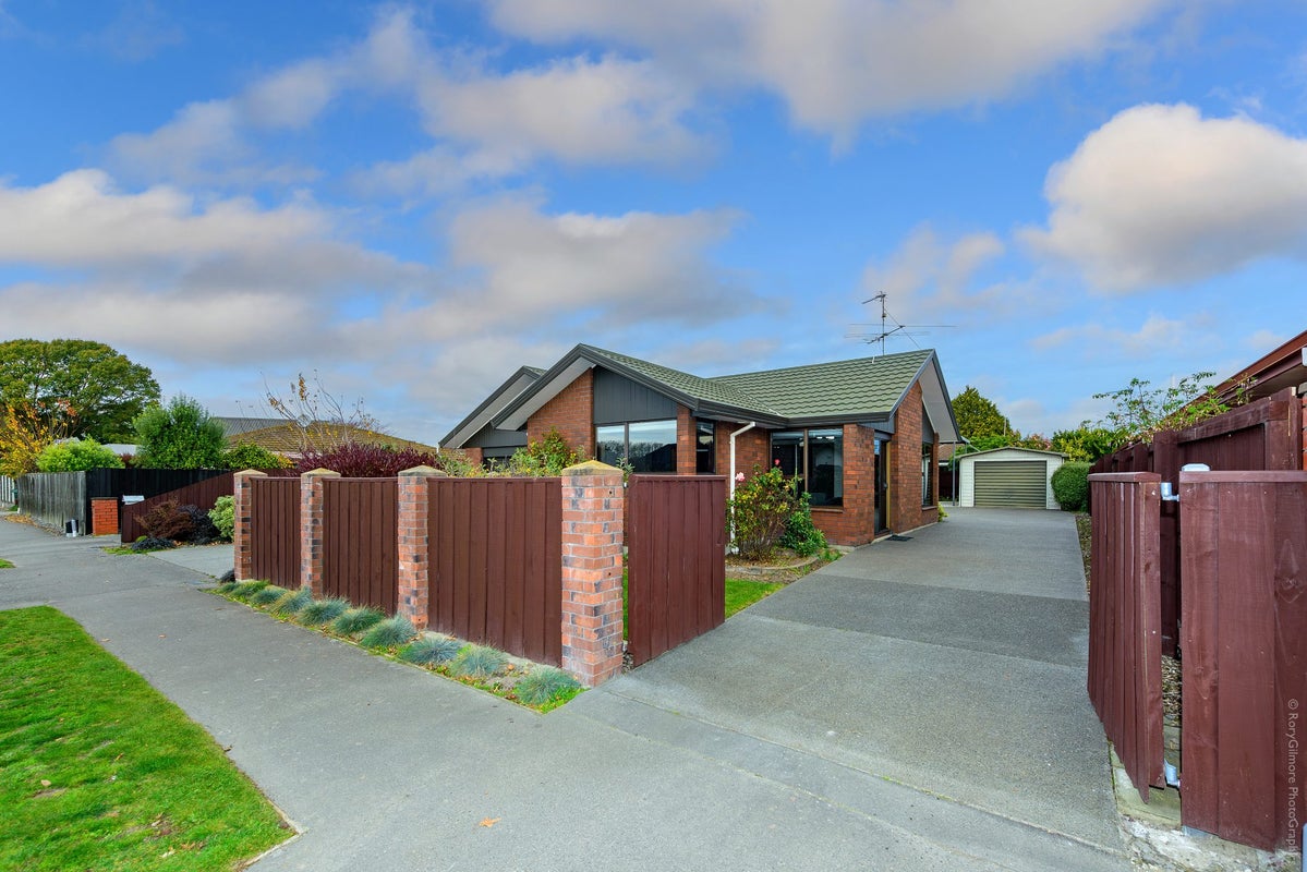 273 Sawyers Arms Road, Bishopdale, Christchurch - Carousel 2