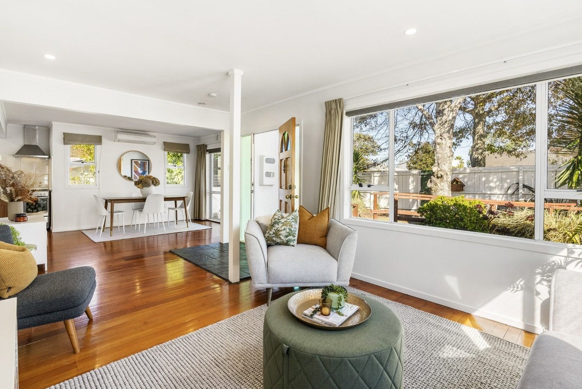 1/43 Rimu Street, New Lynn, Auckland - Carousel 2