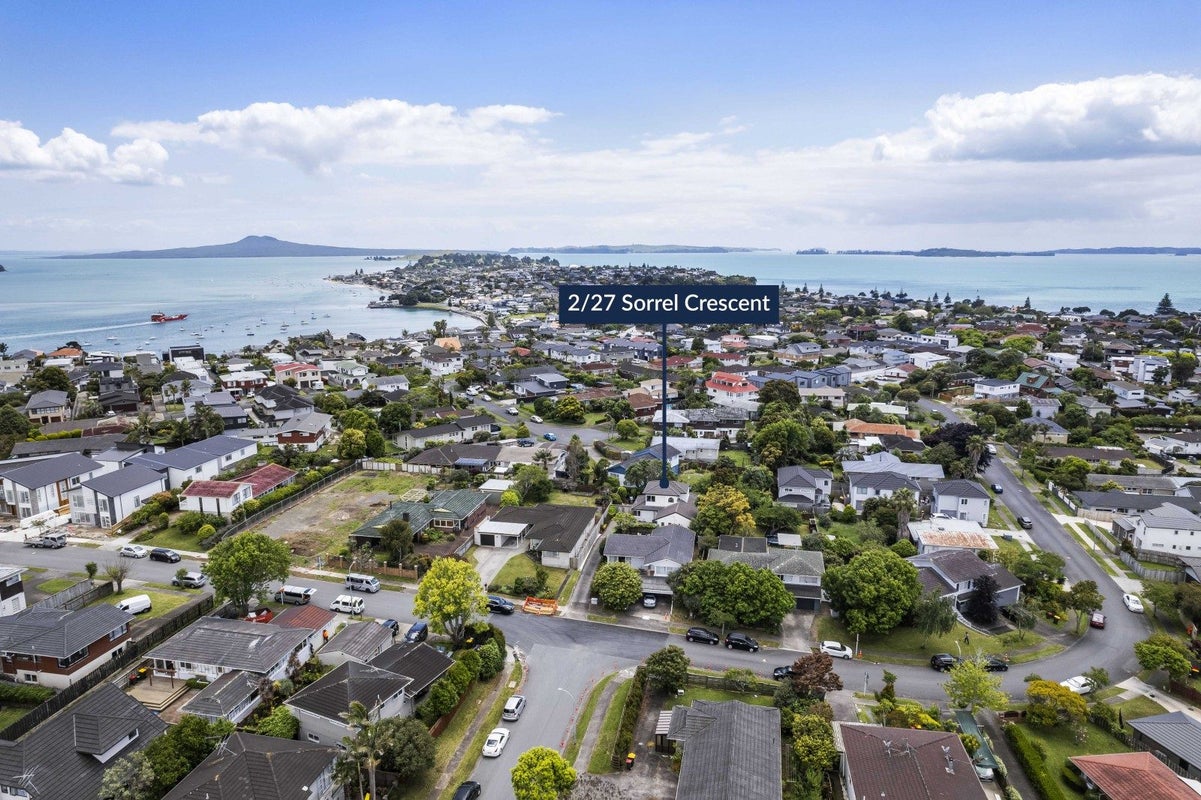 2/27 Sorrel Crescent, Bucklands Beach, Auckland - Carousel 2