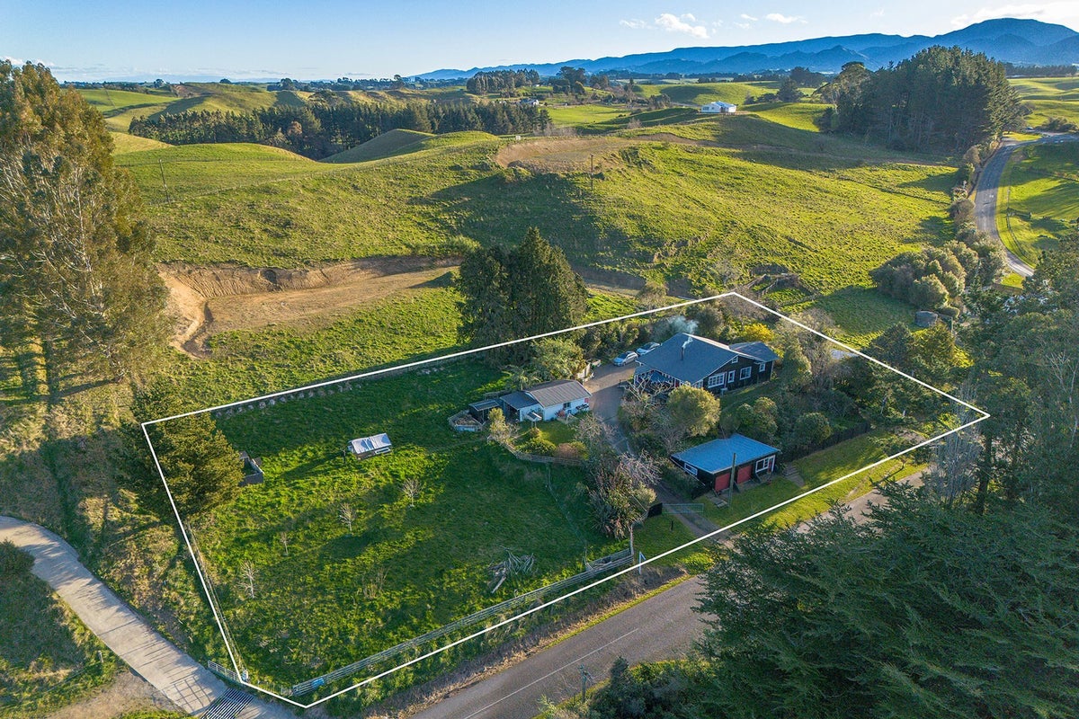 40 Norsewood Ormondville Road, Norsewood, Tararua, Manawatu / Whanganui - Carousel 2