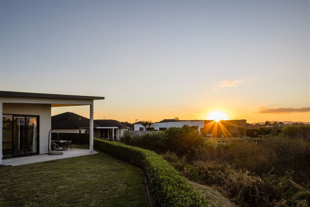 10 Vanquish Place, Flagstaff, Hamilton - Carousel 2