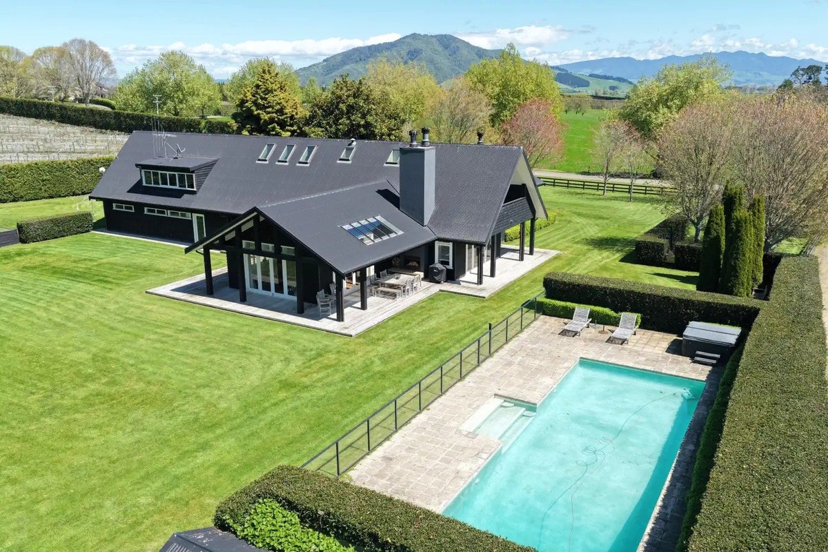 143 Cruickshank Road, Tokanui, Te Awamutu - Carousel 1