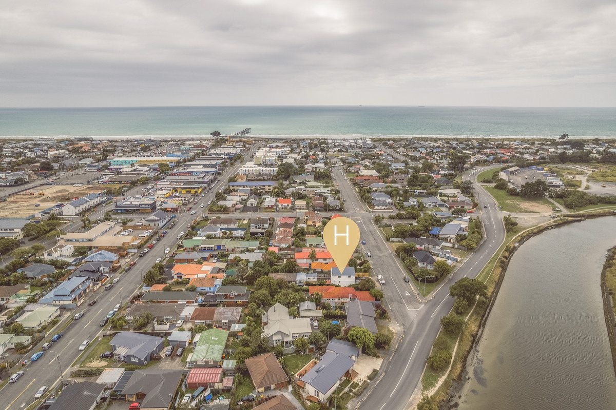 62 Collingwood Street, New Brighton, Christchurch - Carousel 2