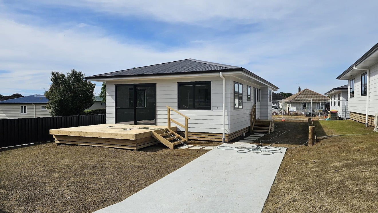 3 Brown Terrace, Te Puke, Te Puke - Carousel 1