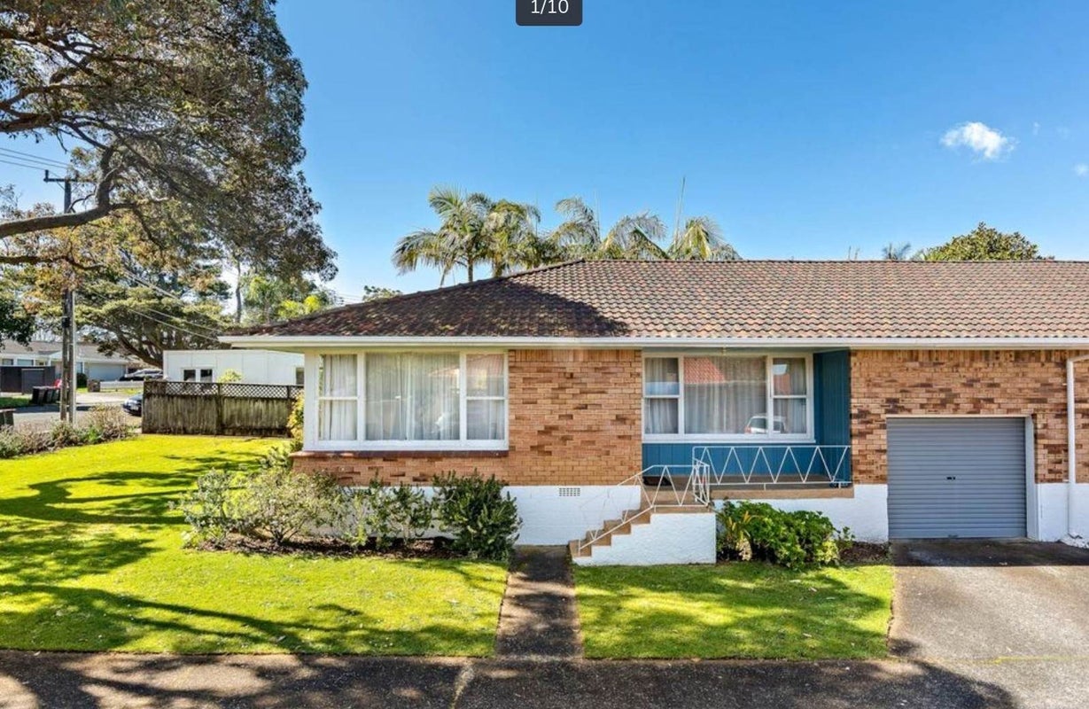 1/16 Orakau Avenue, Epsom, Auckland - Carousel 1