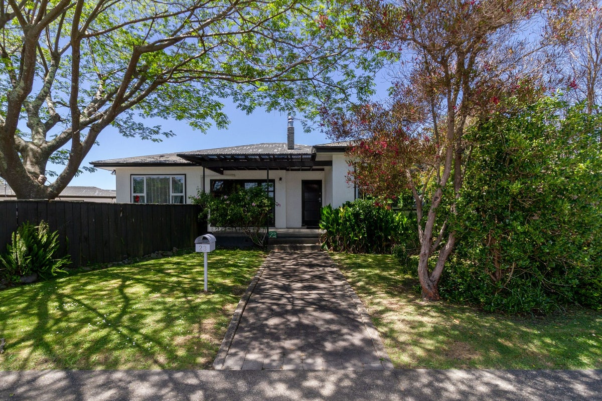 23 Pembroke Street, Taradale, Napier - Carousel 20