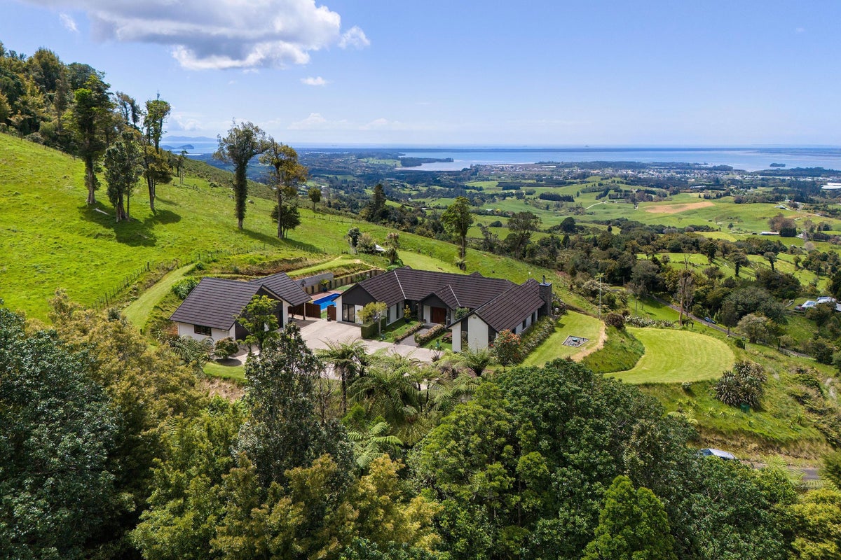 410C Busby Road, Tahawai, Katikati - Carousel 27