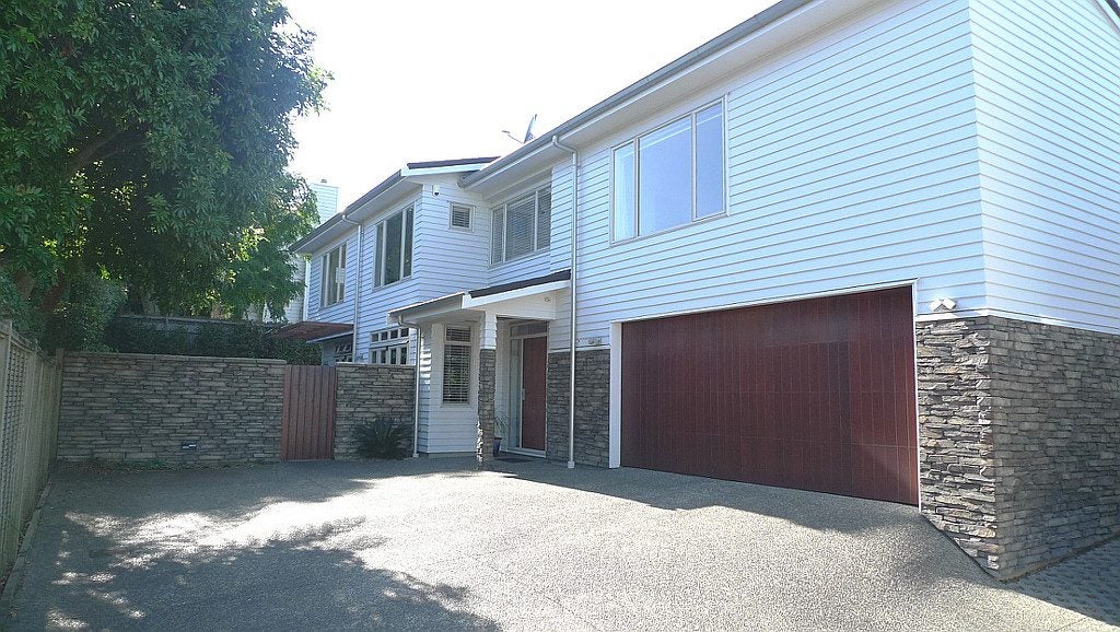 84 Vale Road, St Heliers, Auckland - Carousel 1