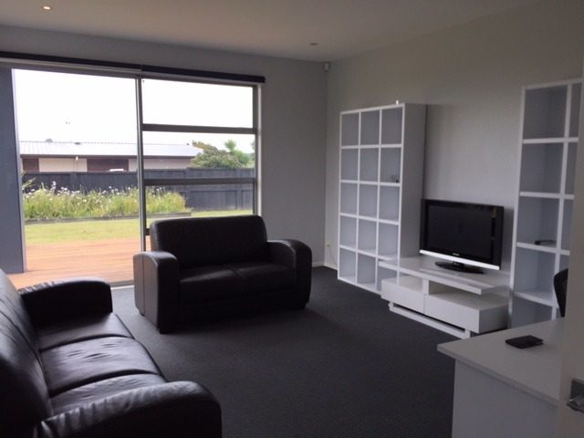 132 Beachlands Road, Beachlands, Auckland - Carousel 2