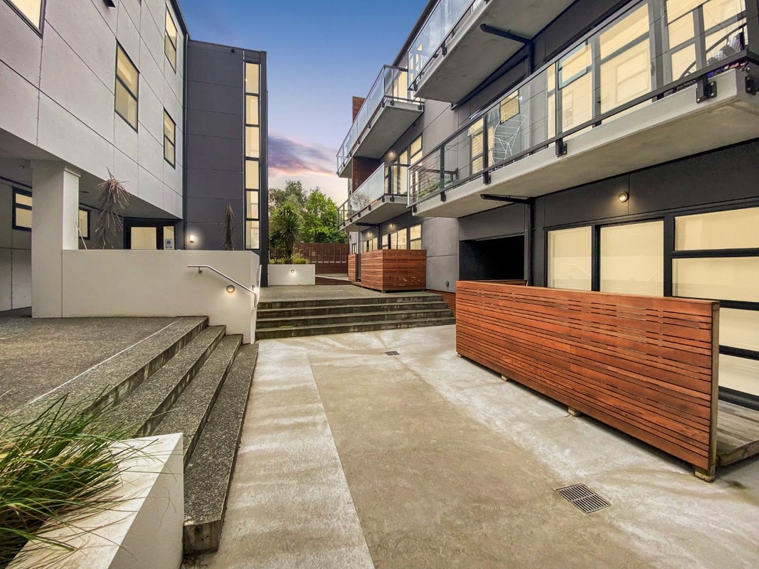 303/181 Tasman Street, Mount Cook, Wellington - Carousel 1
