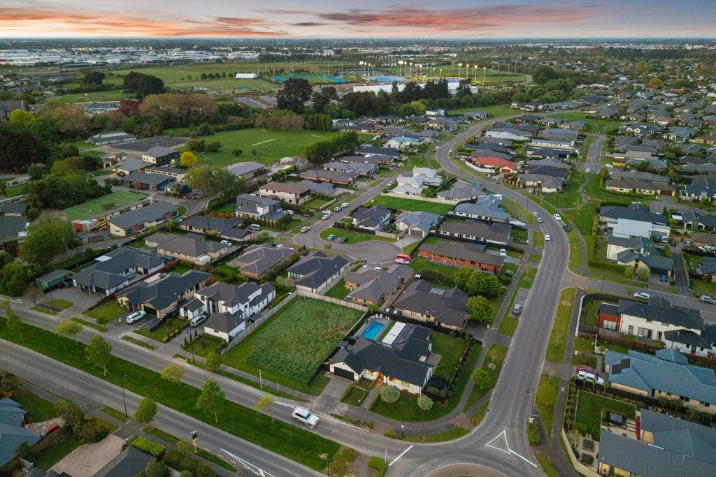 32 Aidanfield Drive, Aidanfield, Christchurch - Carousel 21
