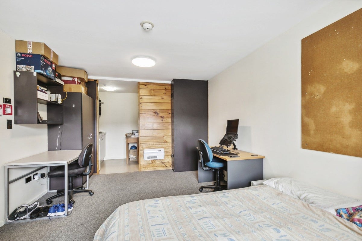 310/12 Martin Square, Te Aro, Wellington - Carousel 2