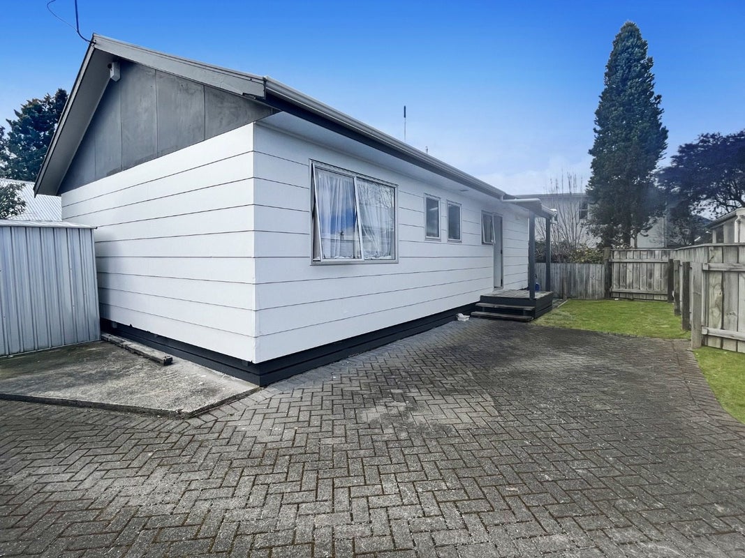 141 Spa Road, Taupo, Taupo - Carousel 1