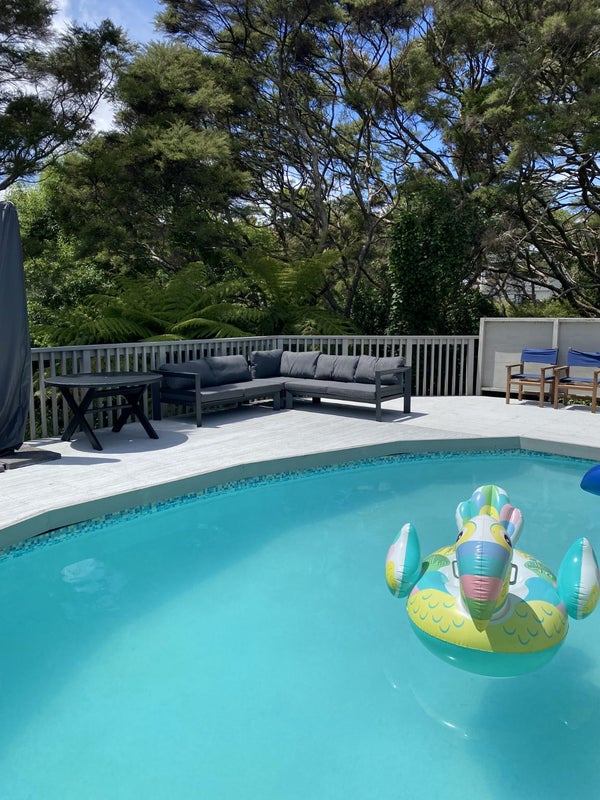 27 Aplin Place, Birkdale, Auckland - Carousel 2