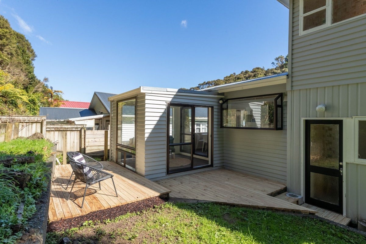 120 Hair Street, Wainuiomata, Lower Hutt, Wellington - Carousel 16