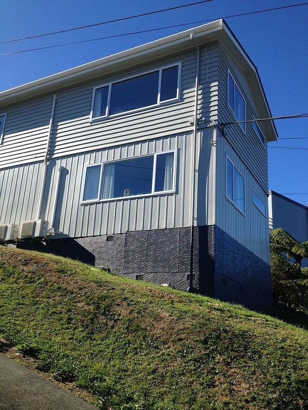 9 Bedford Street, Northland, Wellington - Carousel 2