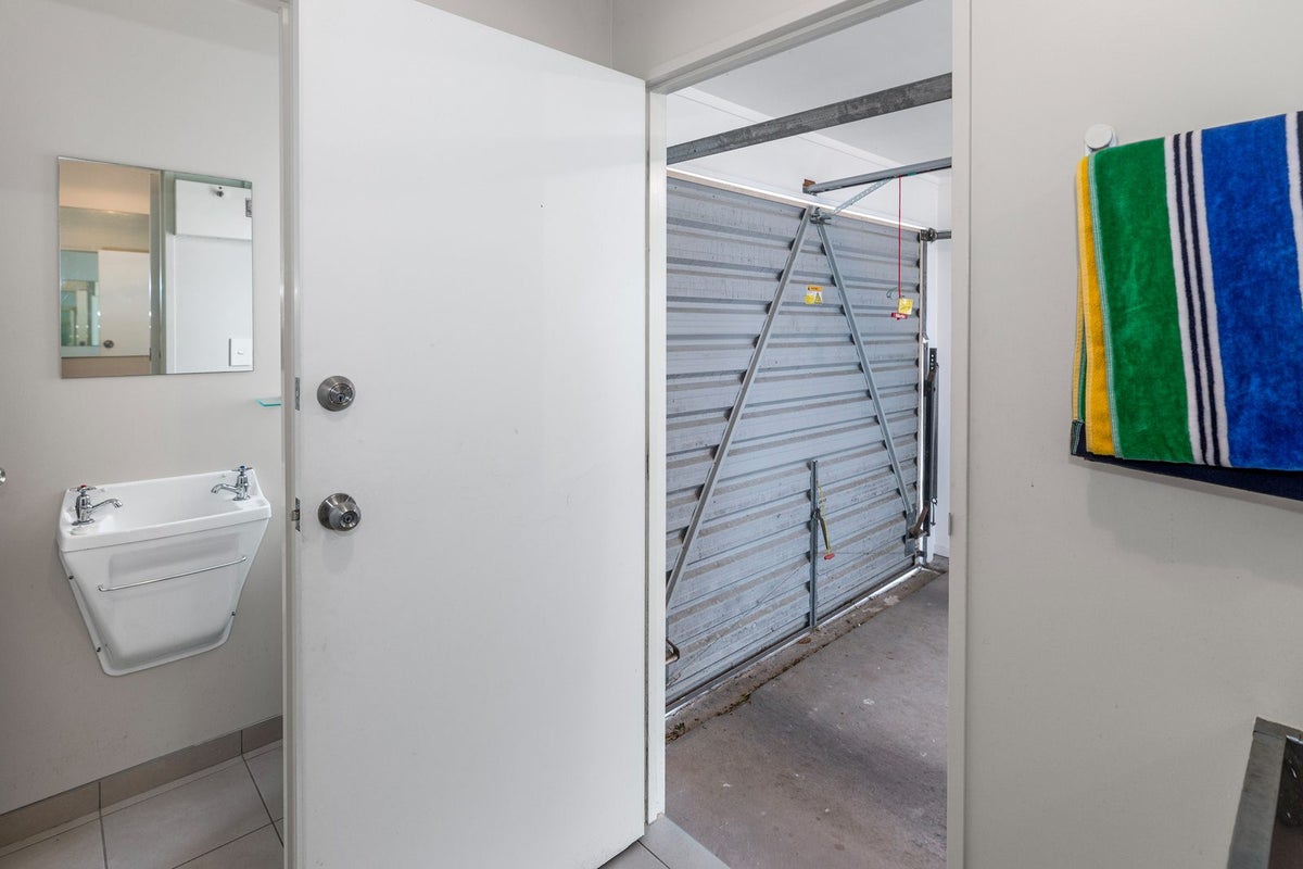 2/66 Shackleton Road, Mount Eden, Auckland - Carousel 15