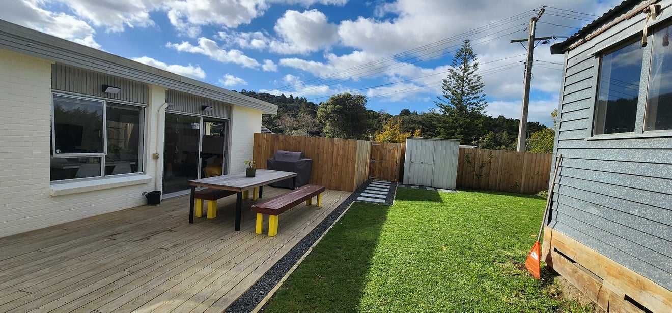 2/59 Eskdale Road, Birkdale, Auckland - Carousel 1