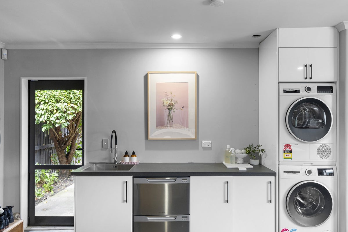 20 Caroline Way, Northwood, Christchurch - Carousel 25