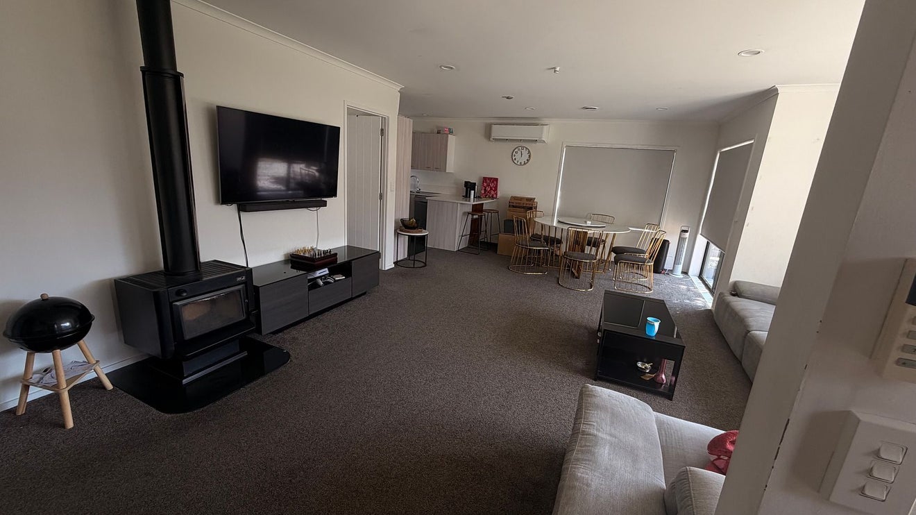78 Sheriff Place, Randwick Park, Auckland - Carousel 13