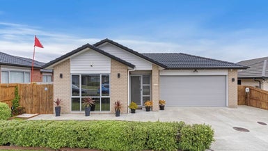 4 Wellfield Drive, Papakura, Auckland - Carousel 1